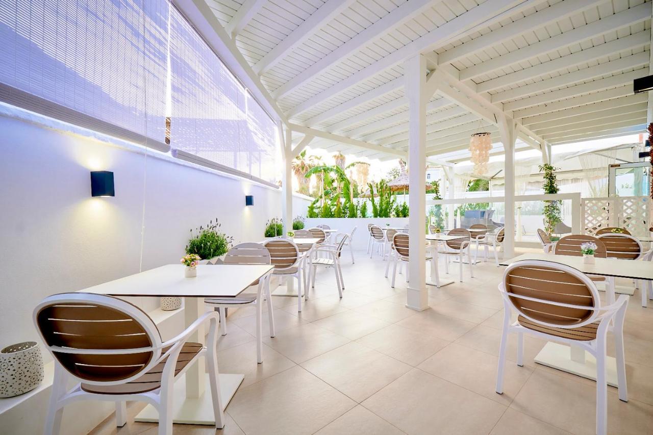Labrena Hotel Los Canos De Meca Ngoại thất bức ảnh